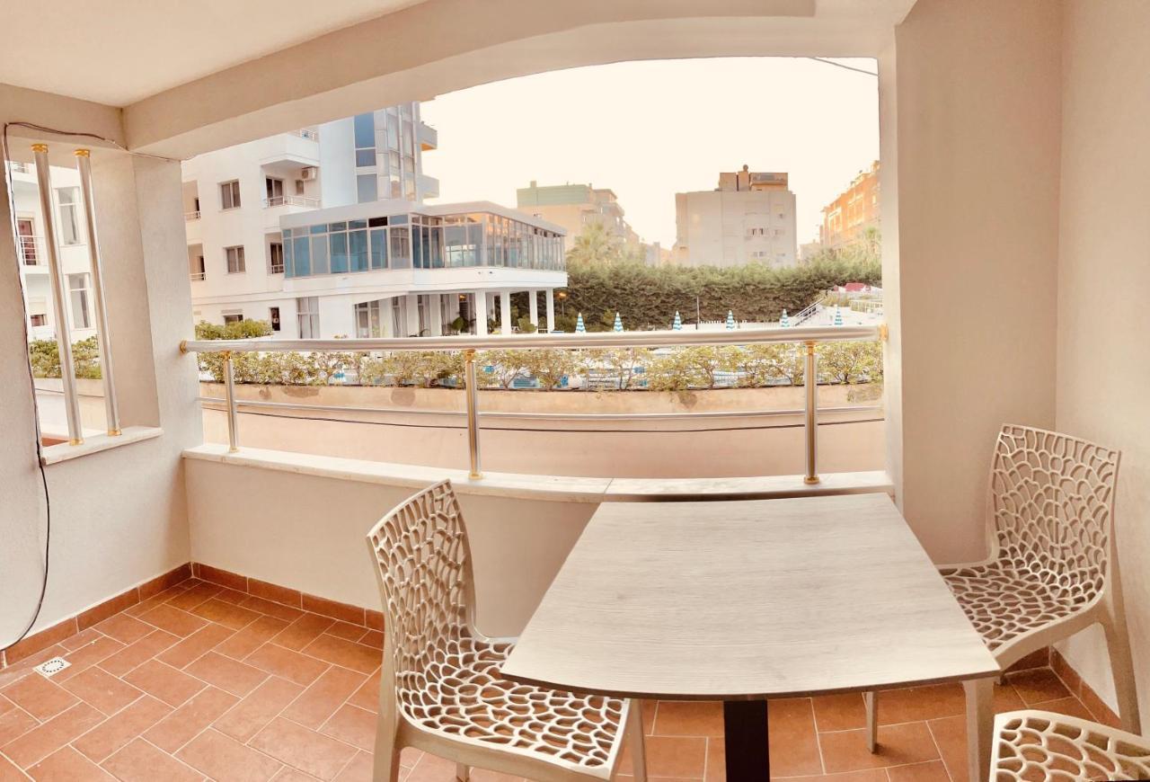 Flor’s Villas Durrës Exterior foto