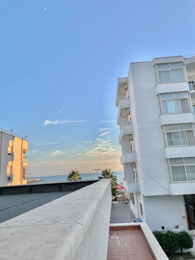 Flor’s Villas Durrës Exterior foto