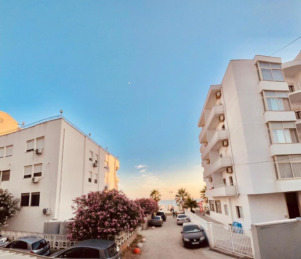 Flor’s Villas Durrës Exterior foto
